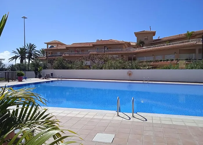 Estudio En Torres Del Sol En Lado Del Mar * Арона