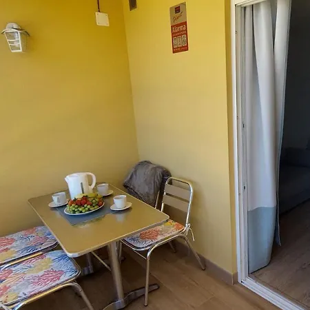 Estudio En Torres Del Sol En Lado Del Mar Apartman *